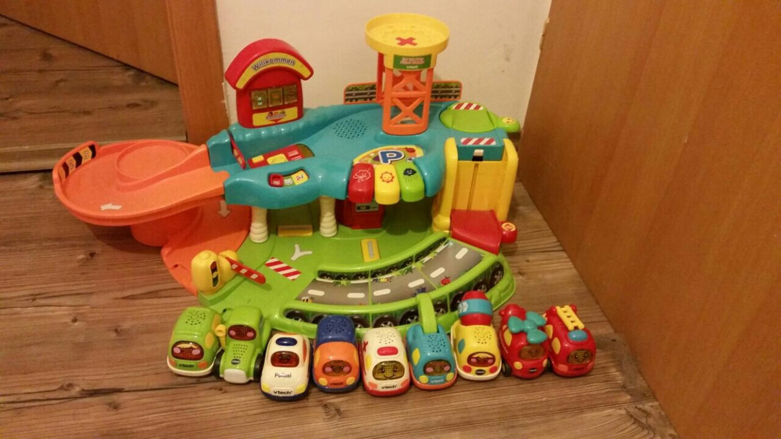 Tut Tut Baby Flitzer Garage
 Gebraucht vtech Tut Tut Baby Flitzer Garage in 2564