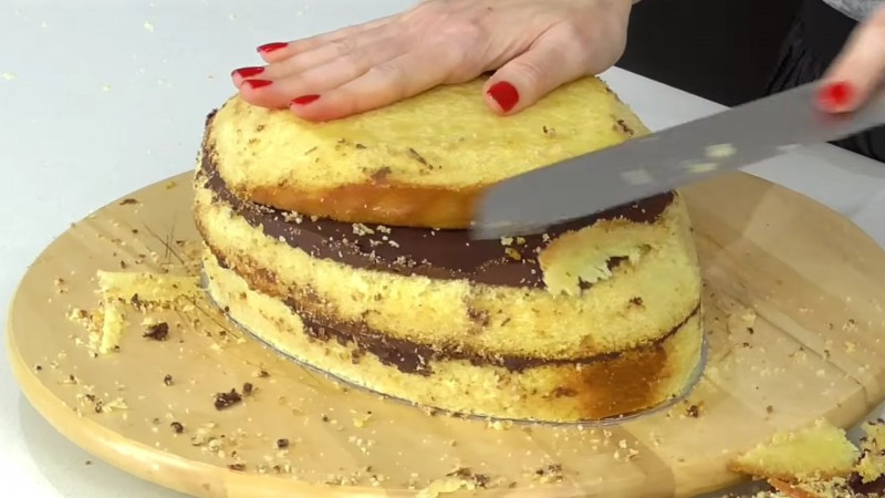 Ü Ei Kuchen
 Überraschungsei Kuchen inklusive Überraschung Was für ein