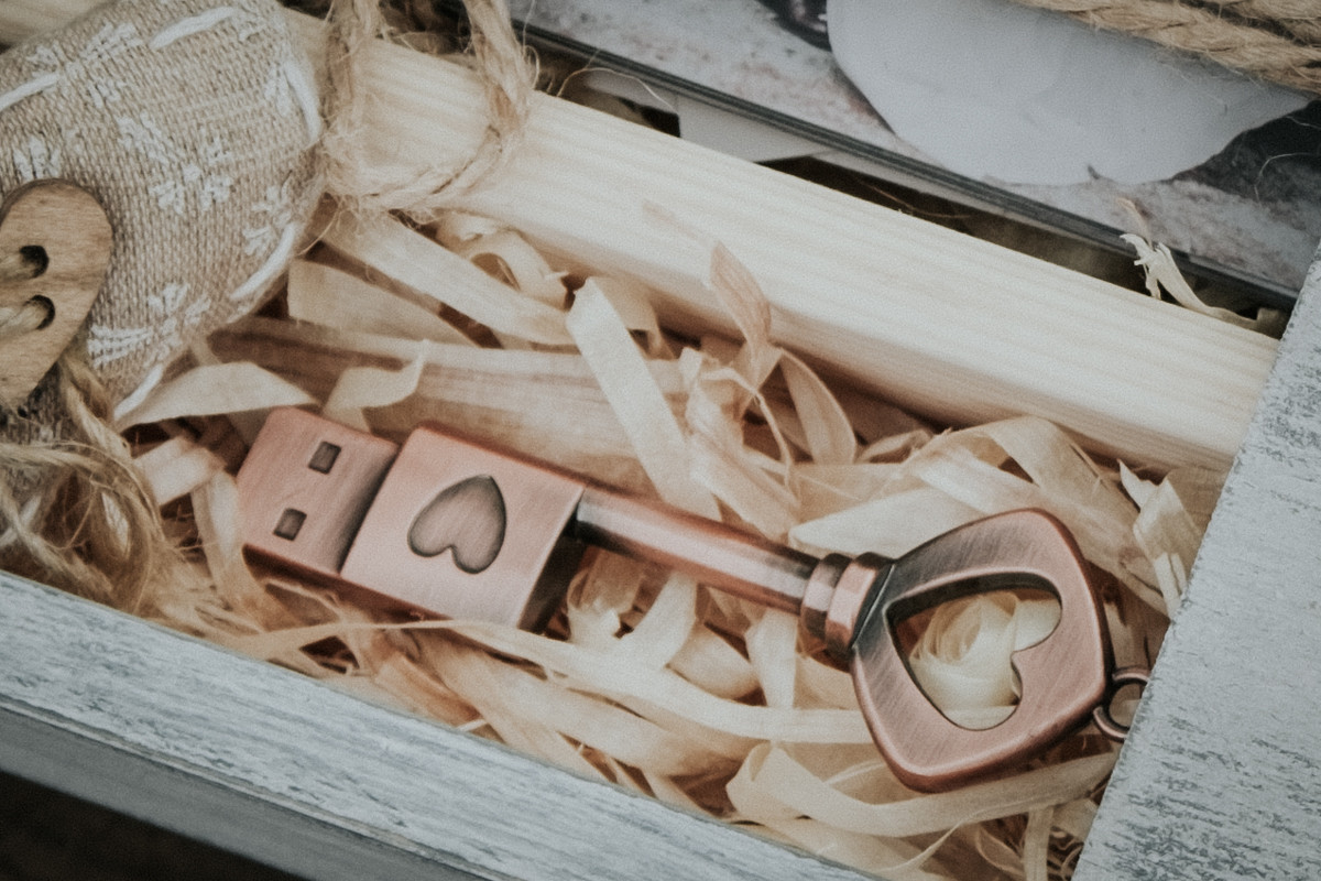 Usb Stick Hochzeit
 Fotobox Präsentationsbox Holzbox Fotografen Hochzeit Brautpaar