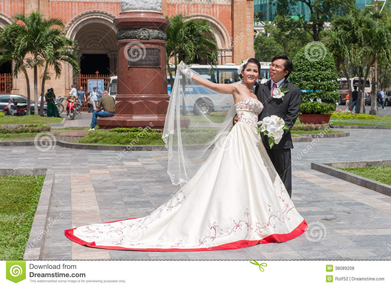 Vietnamesische Hochzeit
 Vietnamesische Hochzeit redaktionelles stockfoto Bild von