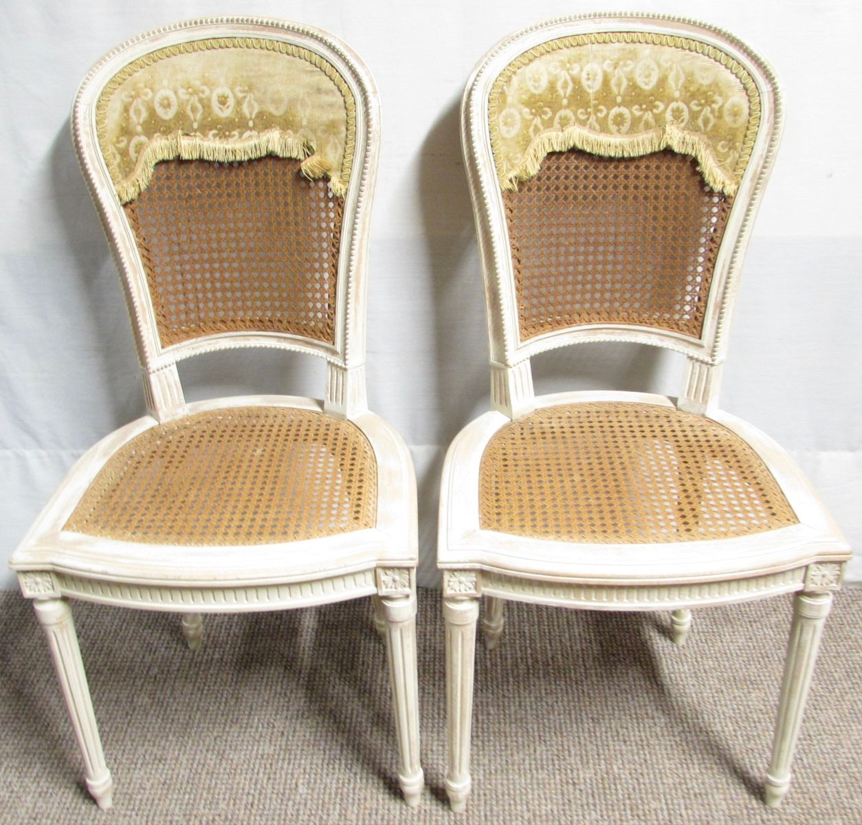 Vintage Stühle
 Französische Vintage Stühle 1920er 2er Set bei Pamono kaufen