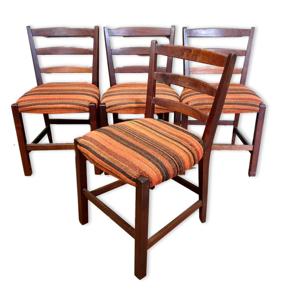 Vintage Stühle
 Afrikanische Vintage Stühle aus Hartholz 4er Set bei