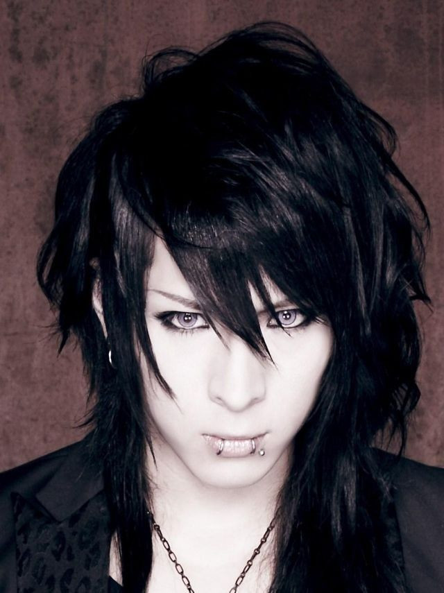 Visual Kei Frisuren
 Hiro NOCTURNAL BLOODLUST I simply had to put this pic
