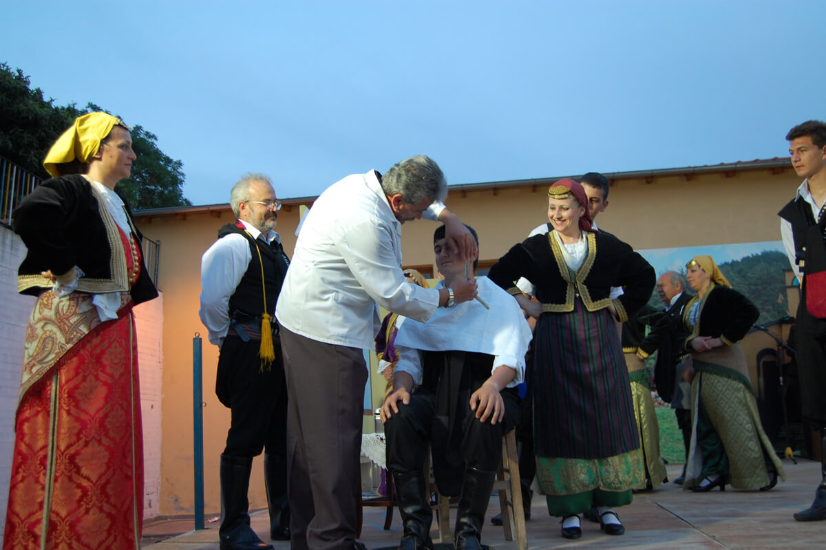 Vorführung Hochzeit
 Vorführung einer traditionellen pontischen Hochzeit