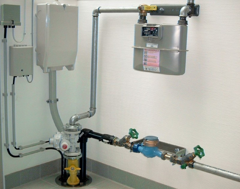 Wasserdruck Im Haus
 Hauseinführung für Gas Wasser & Strom Ratgeber