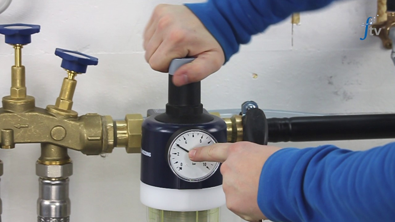 Wasserdruck Im Haus
 Rückspülfilter mit Druckminderer reinigen und Druck