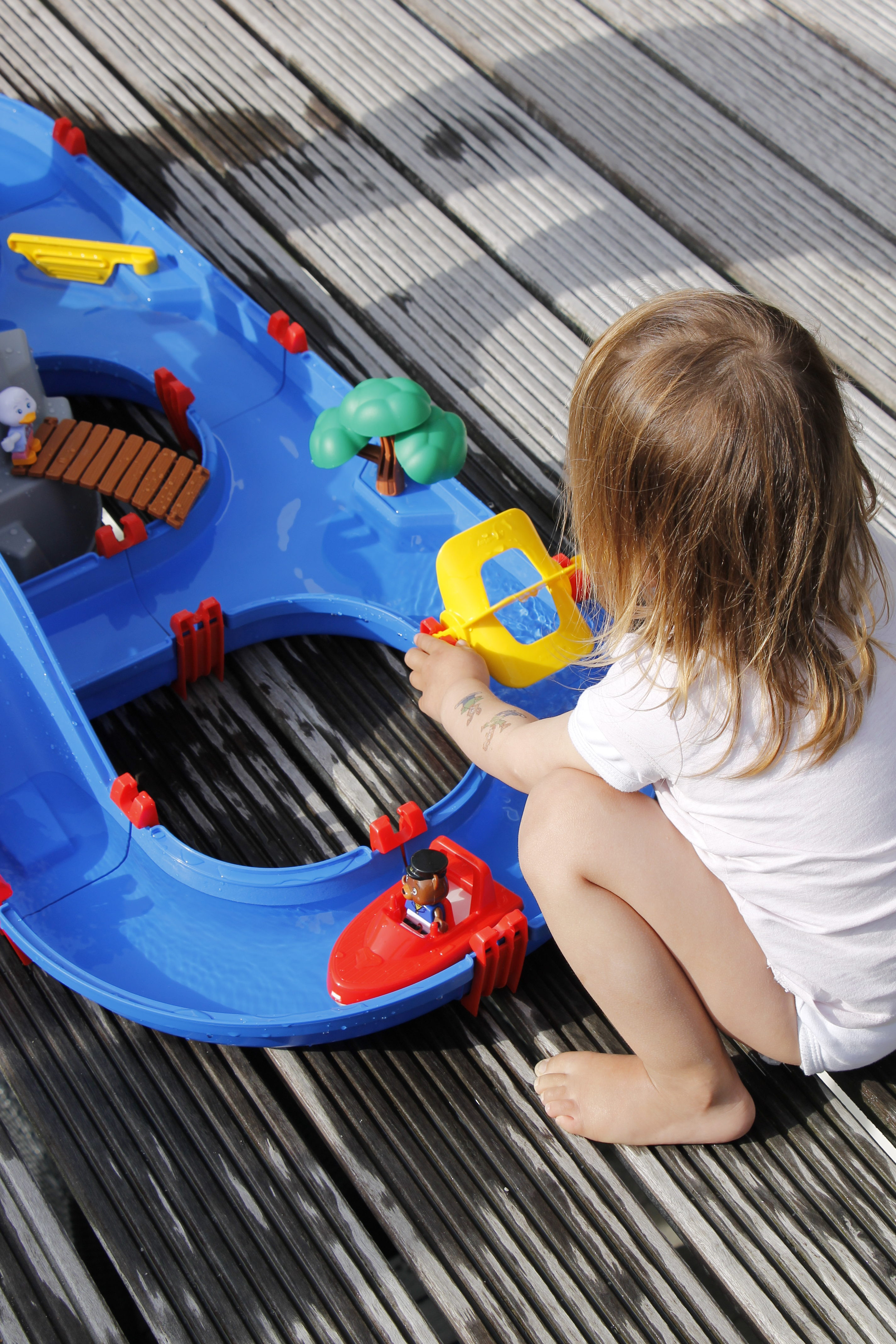 Wasserspielzeug Garten
 AquaPlay Wasserbahn Wasserspielzeug für den Garten inkl