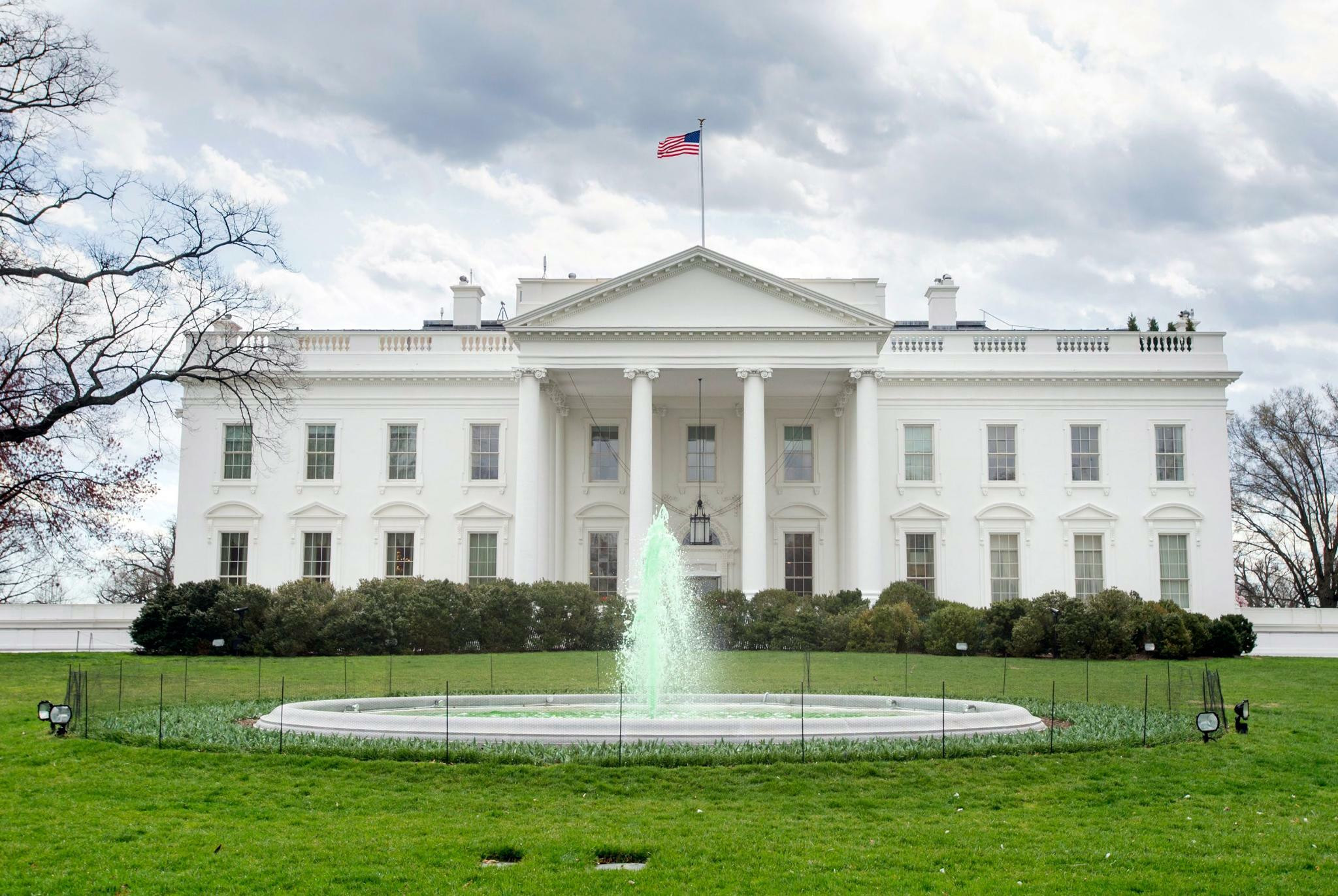 Weißes Haus
 Das Weiße Haus 1600 Pennsylvania Avenue Symbol einer