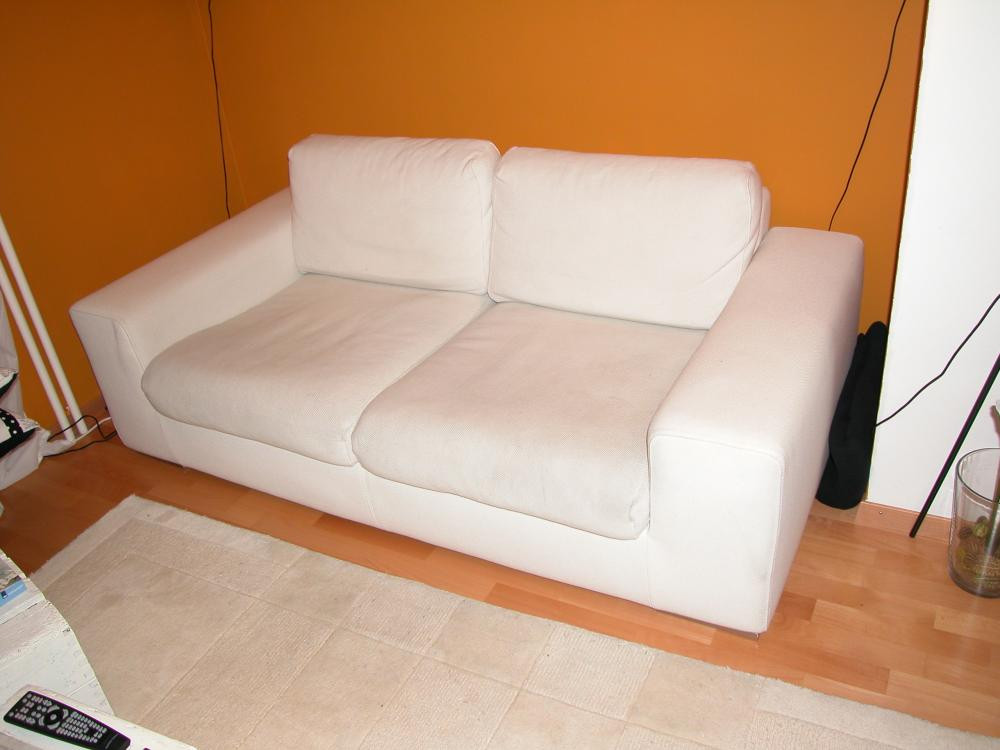 Weißes Sofa
 Weisses Sofa