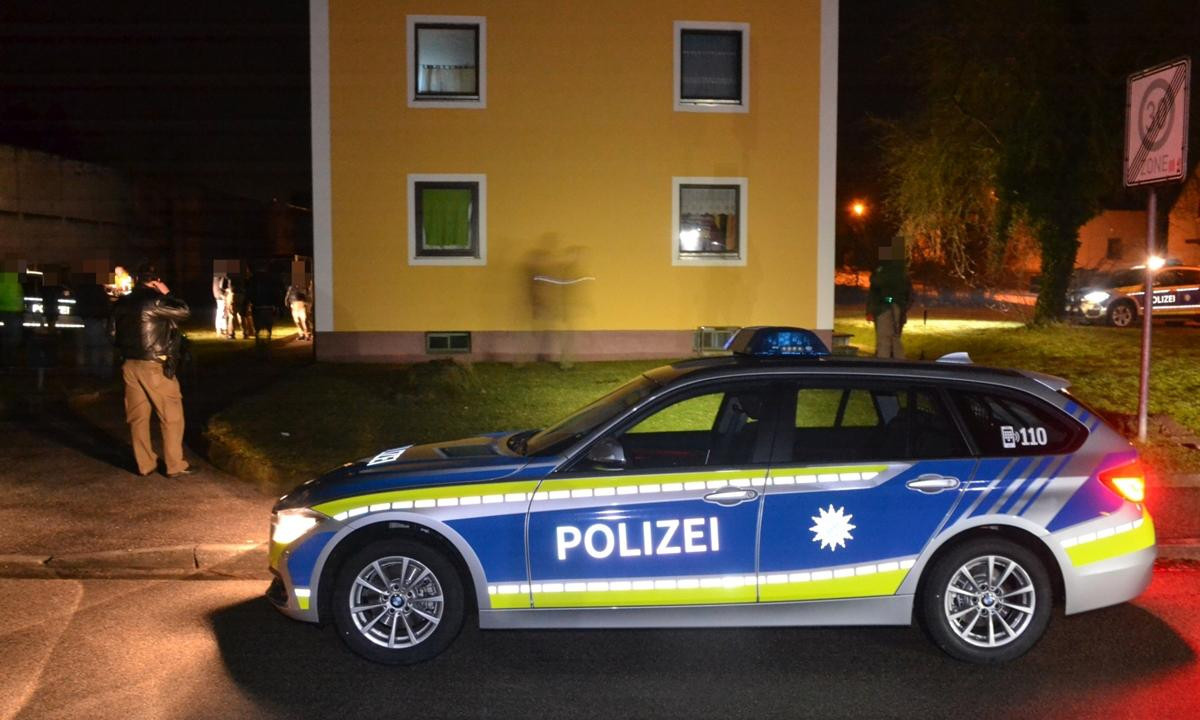 Wohnung Burglengenfeld
 61 Jähriger verschanzte sich in Wohnung Burglengenfeld