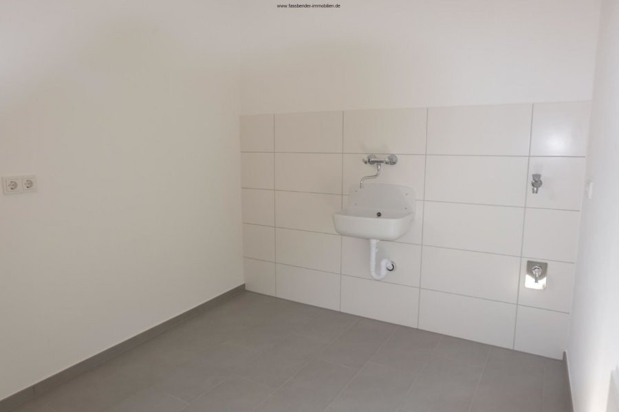 Wohnung Mieten Trier
 Wohnung mieten • Trier Zewen • 129 02 m² • 1 100 €