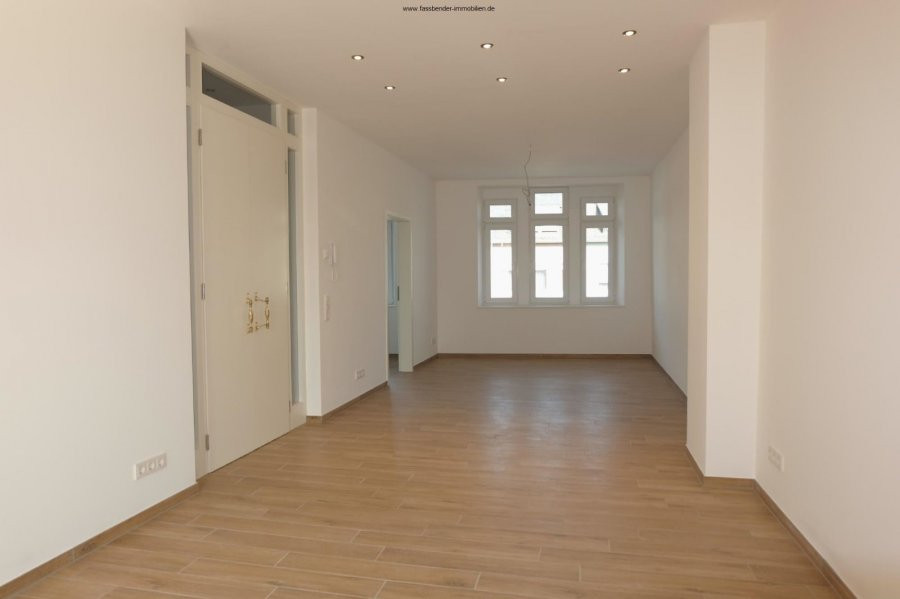 Wohnung Mieten Trier
 Wohnung mieten • Trier Zewen • 129 02 m² • 1 100 €