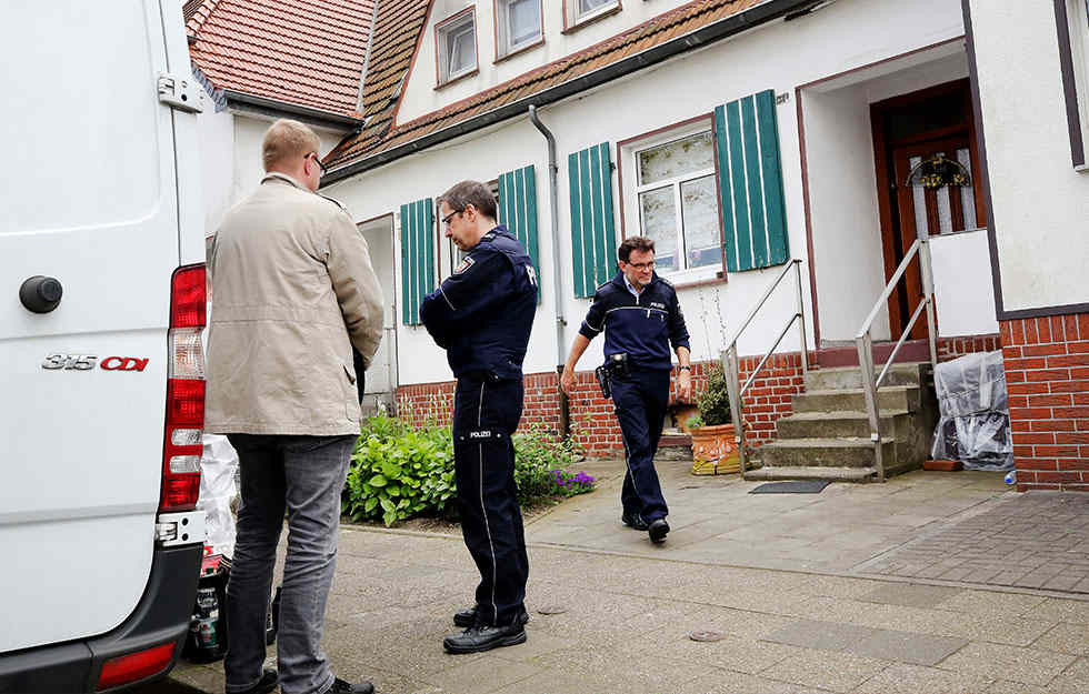 Wohnung Neukirchen Vluyn
 Nach Chemikalien Fund Haftbefehl gegen 24 Jährigen TAG24