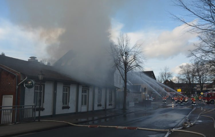 Wohnung Sittensen
 Sittensen Feuer in Restaurant zerstört Wohn und