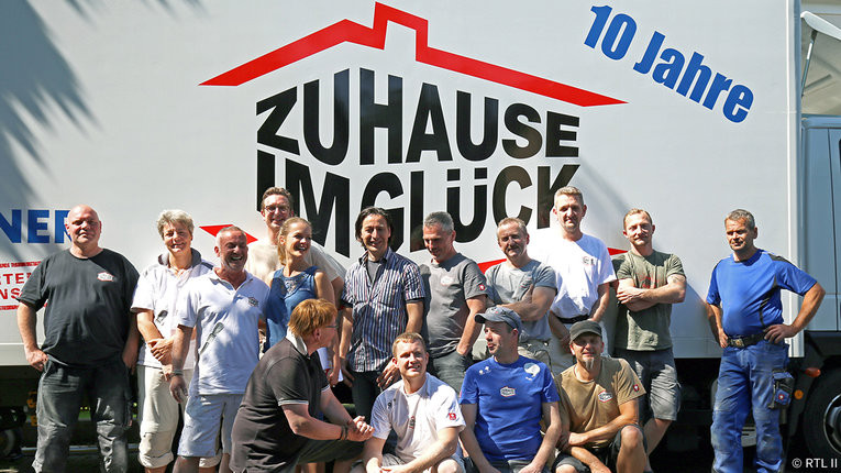 Zuhause Im Glück Team
 10 Jahre "Zuhause im Glück" RTL II präsentiert am 27